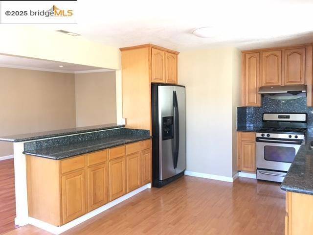 Oakland, CA 94602,1435 E 32Nd St