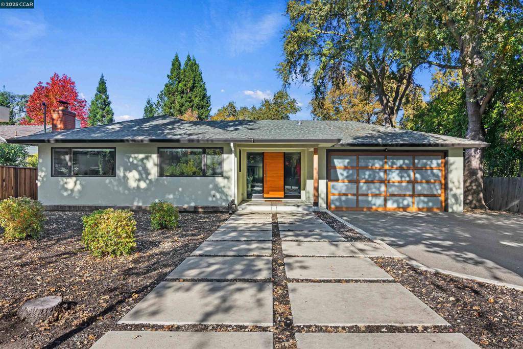 Alamo, CA 94507,1536 Alamo Way
