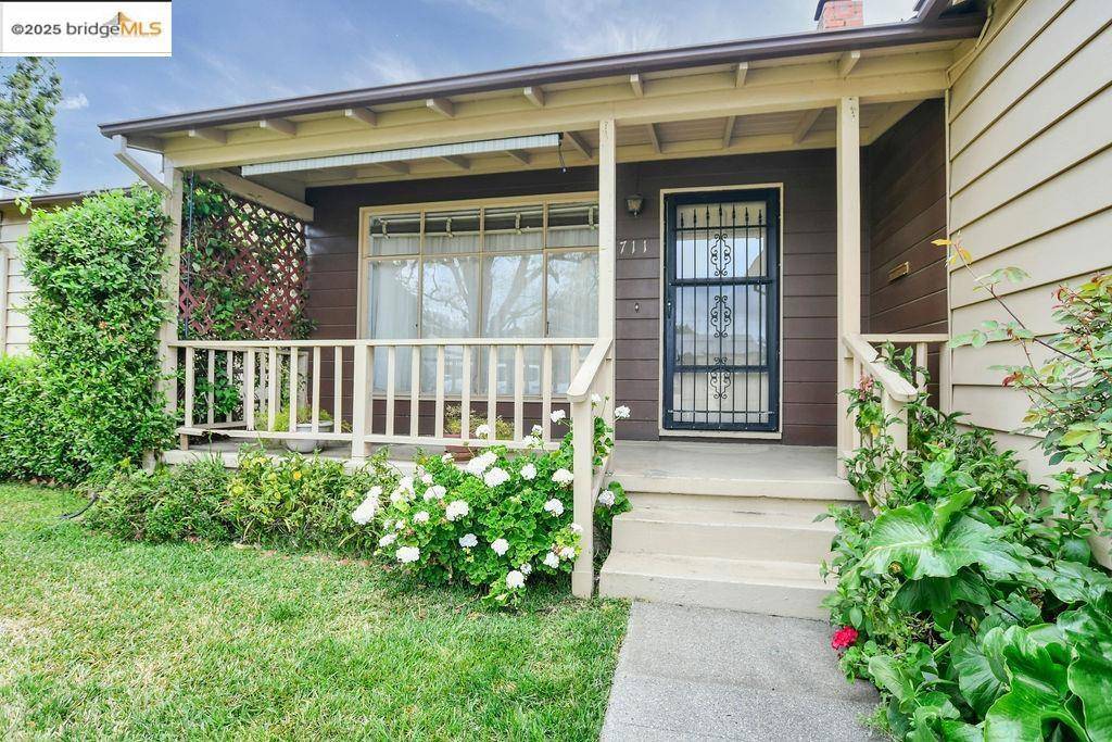 Vacaville, CA 95688,711 Camellia Way