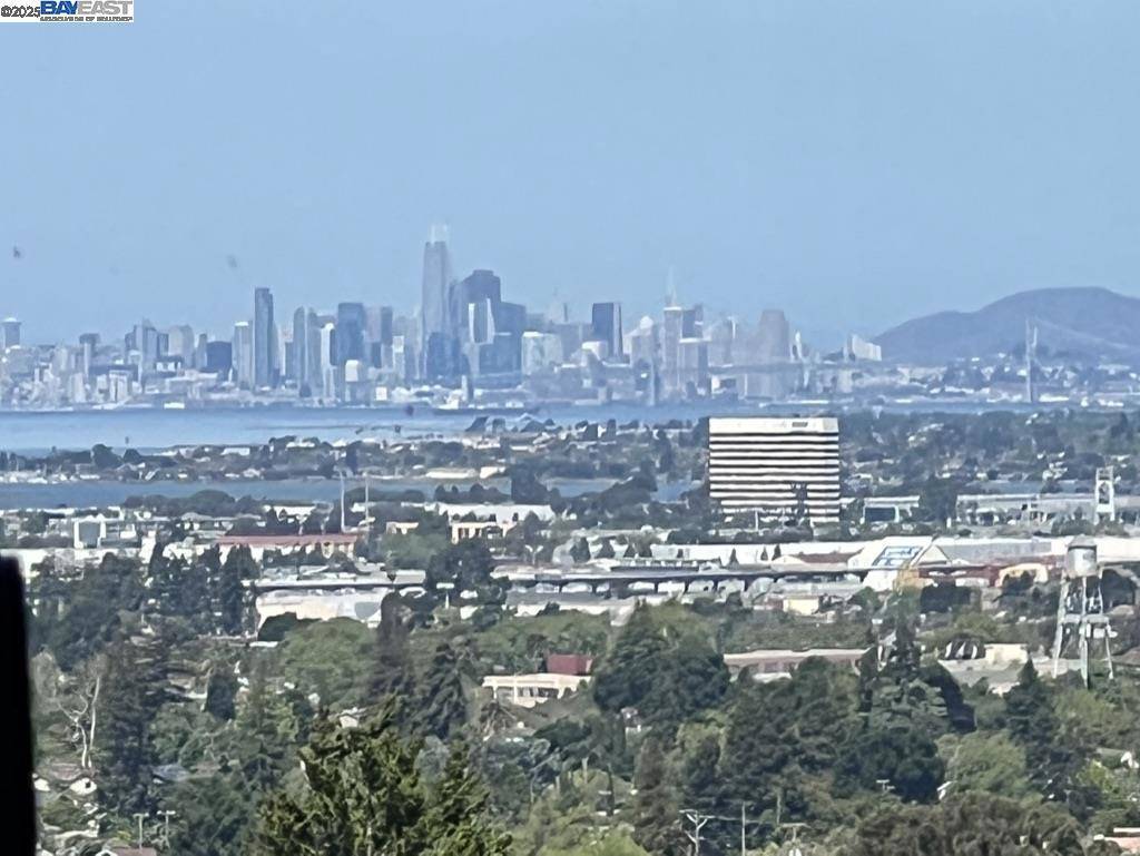 San Leandro, CA 94577,1623 Graff Avenue