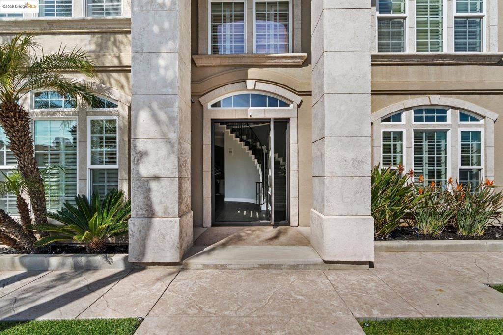Discovery Bay, CA 94505,5577 Edgeview Dr