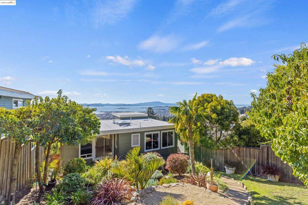 Kensington, CA 94708,241 Trinity Ave