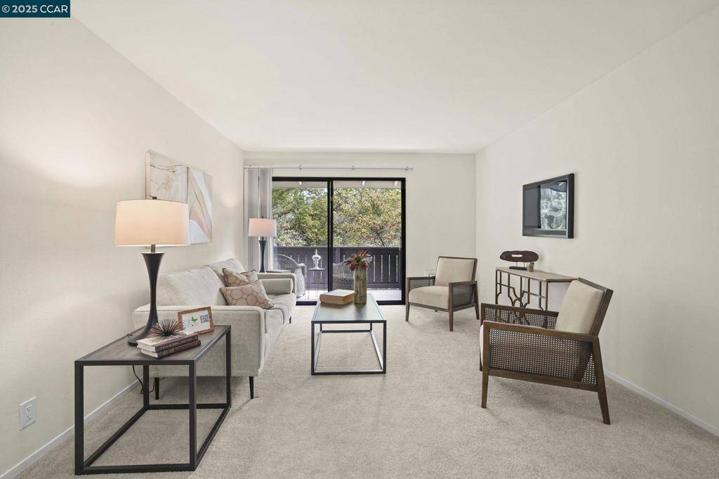Walnut Creek, CA 94598,1407 Marchbanks Drive #4
