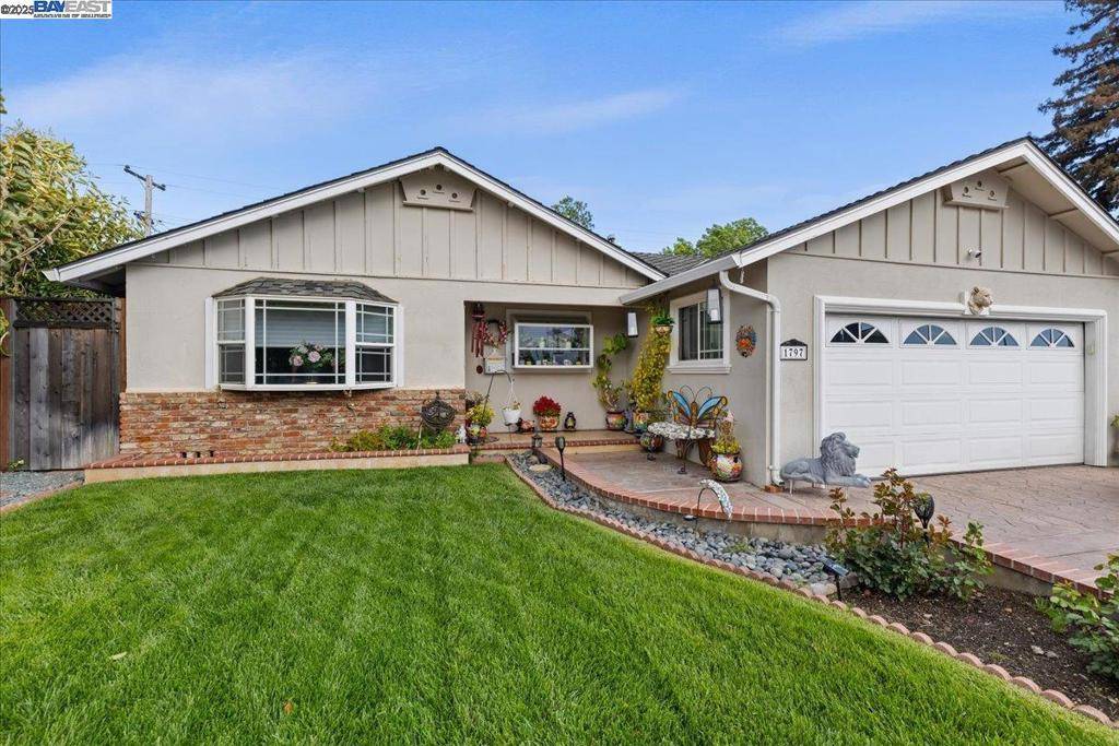 Campbell, CA 95008,1797 W Campbell Ave