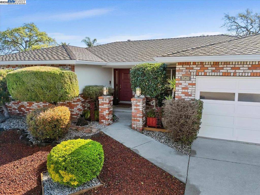 Pleasanton, CA 94566-7737,5720 San Juan Way