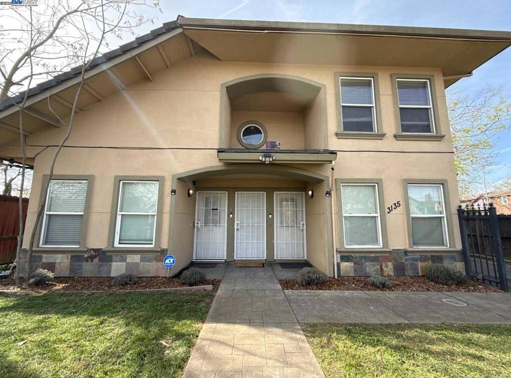 Sacramento, CA 95815,3135 Academy Way