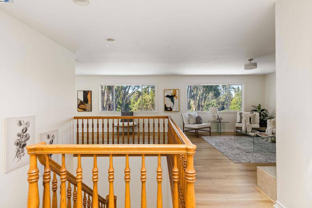 Castro Valley, CA 94552,4686 Manter Ct
