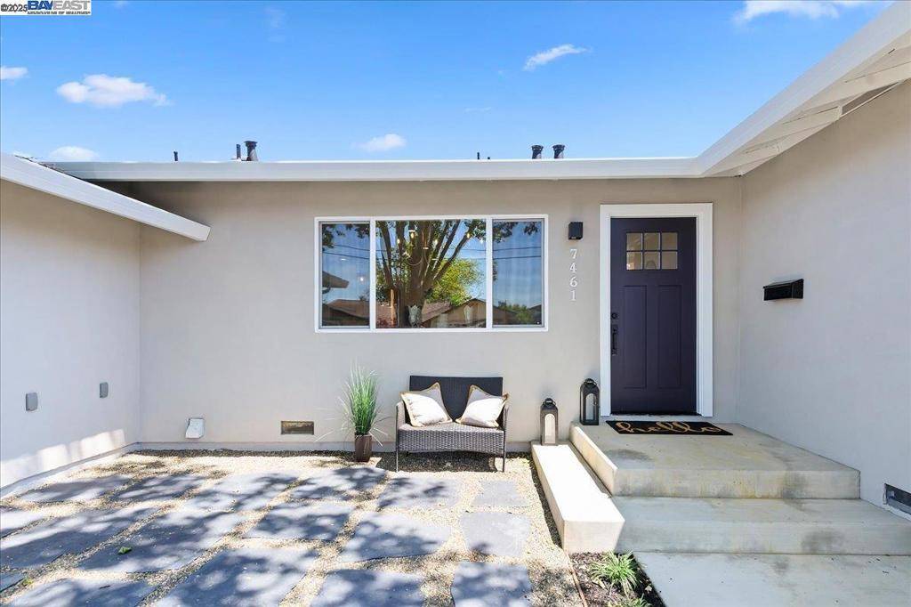 Dublin, CA 94568,7461 Brookdale Ct