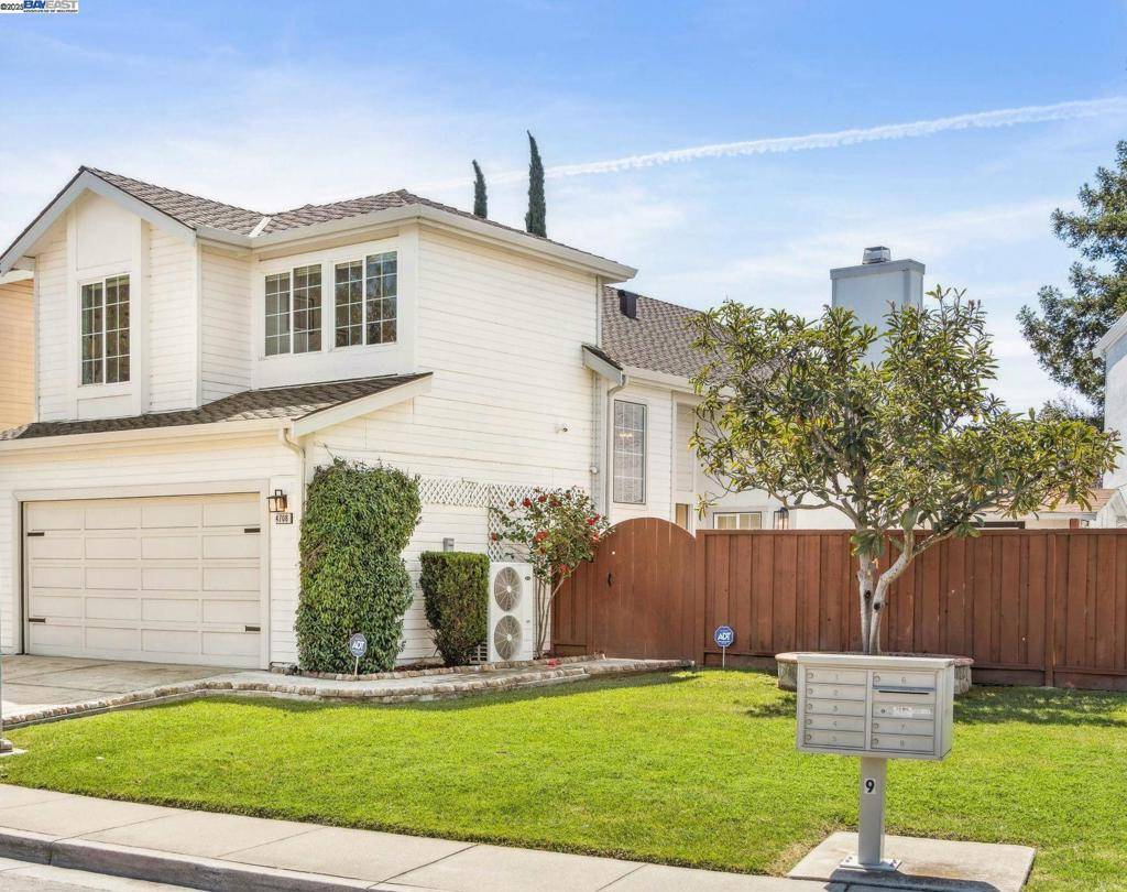 Fremont, CA 94555,4708 Creekwood Dr