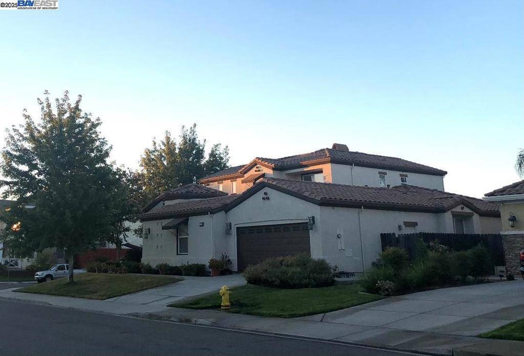 Tracy, CA 95376-6748,1806 Kagehiro