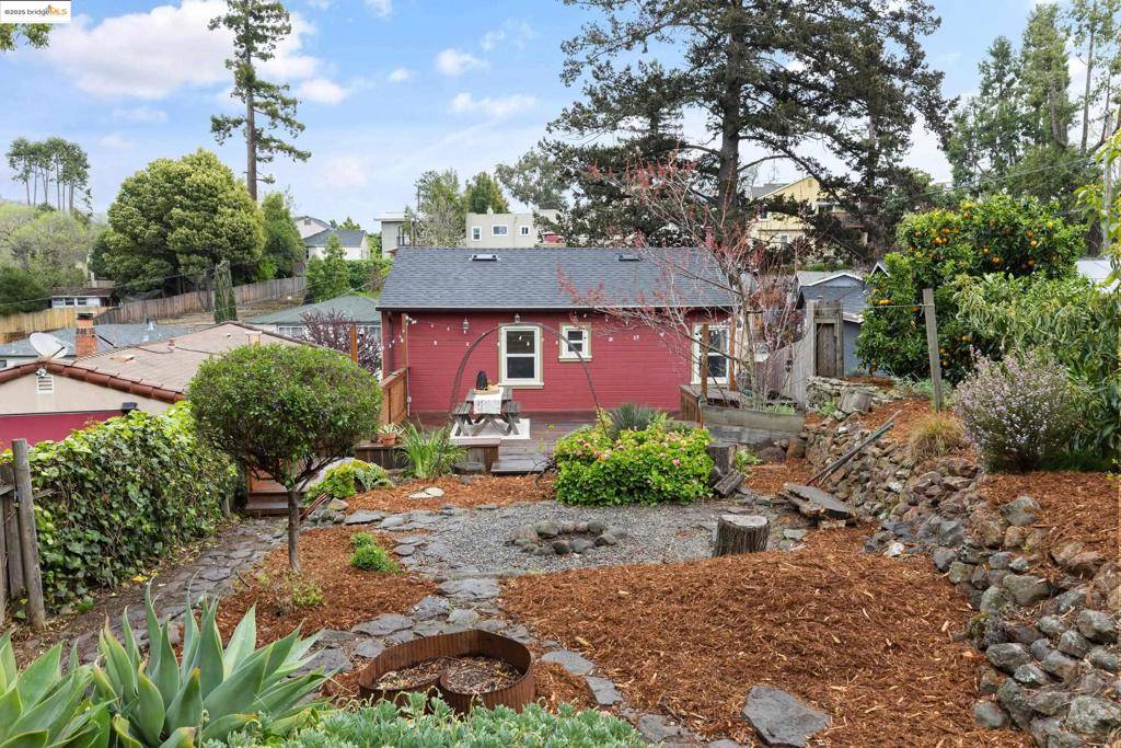 Oakland, CA 94619,3427 Pierson St