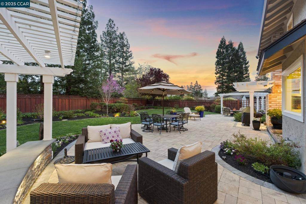 Walnut Creek, CA 94596,1709 Rockspring Place