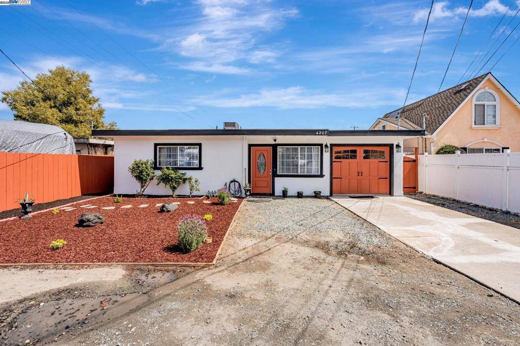 Martinez, CA 94553,4207 Valley