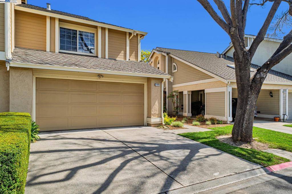 Pleasanton, CA 94566-8425,1549 Trimingham Drive