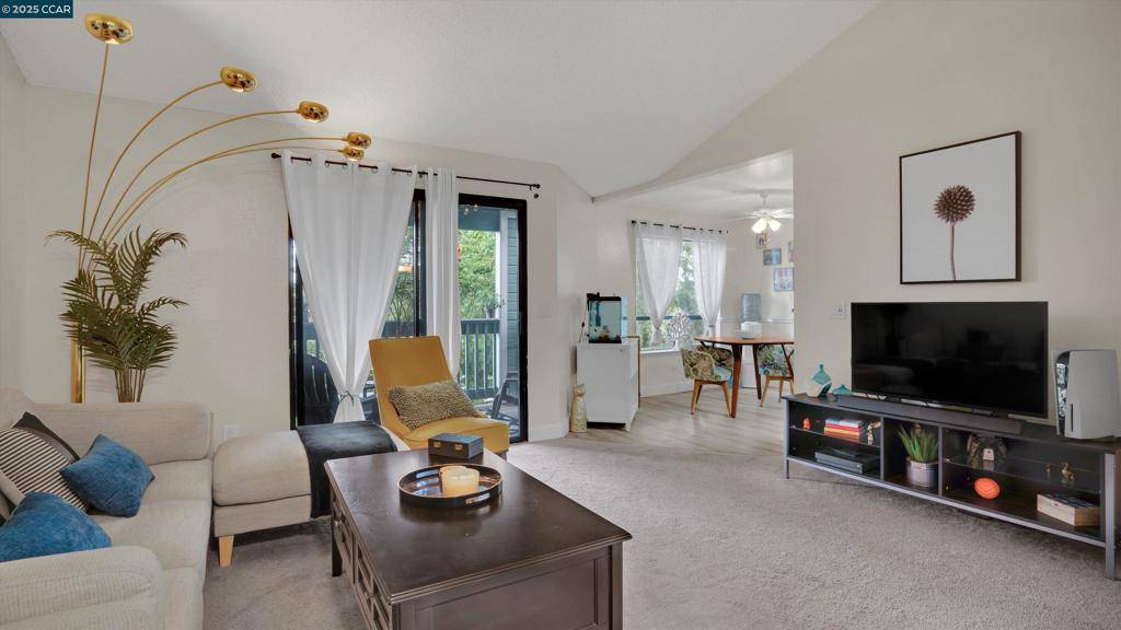 Antioch, CA 94531,2921 Winding Ln