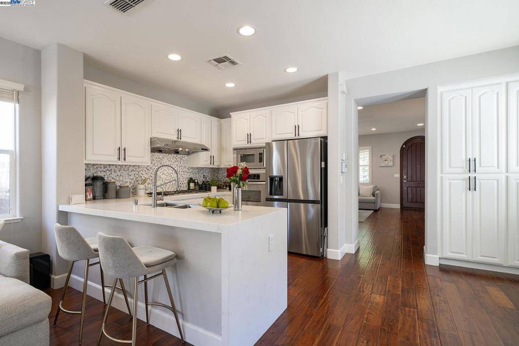 122 Center Ct Danville, CA 94506