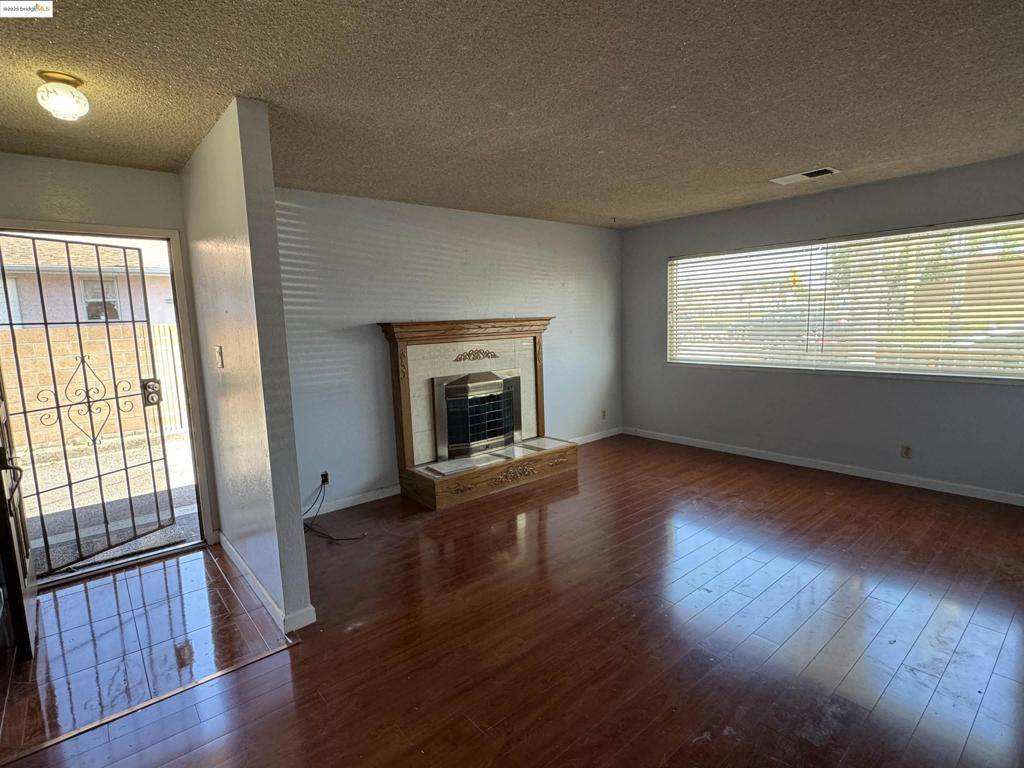 Hayward, CA 94541-4710,20145 Royal Avenue