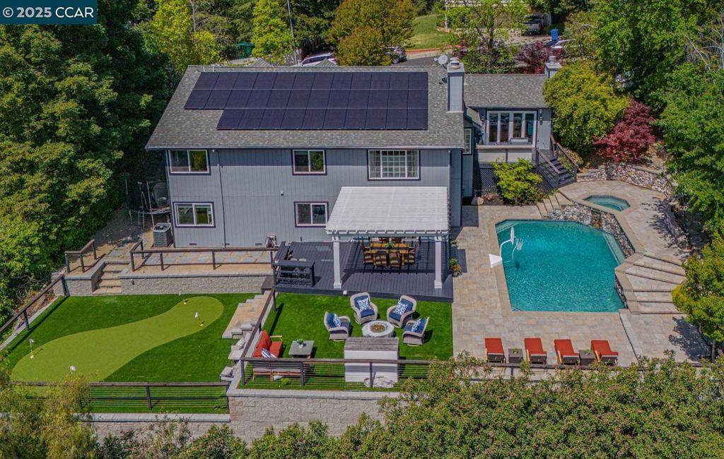 Danville, CA 94526-4137,215 Arthur Court