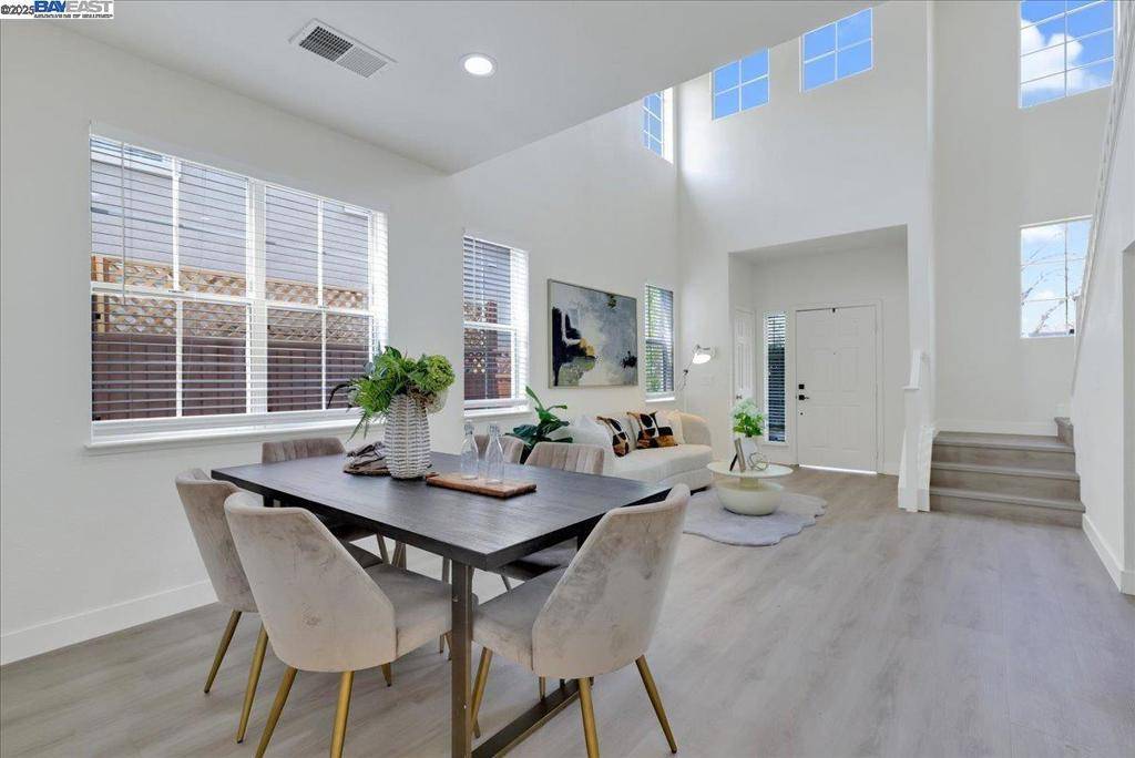 San Jose, CA 95123,978 Furlong Dr