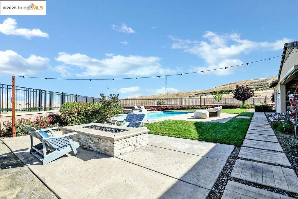 Brentwood, CA 94513,2300 Reserve Drive