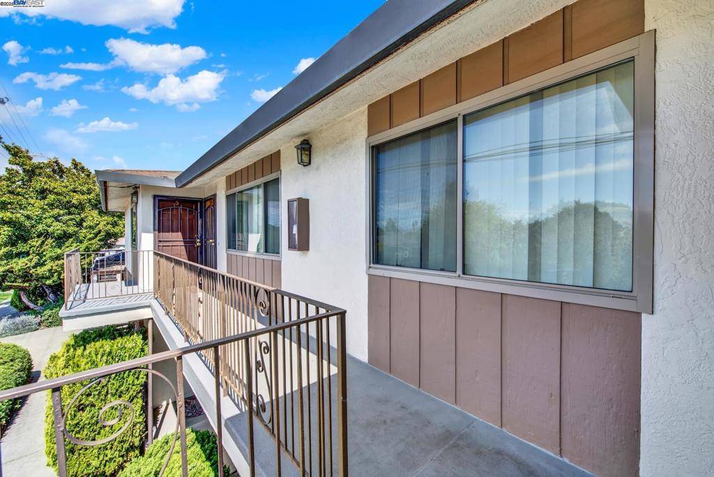 San Leandro, CA 94577,1888 Bancroft Ave