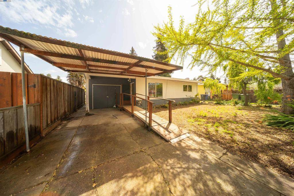 Fremont, CA 94536,35541 Linda Dr
