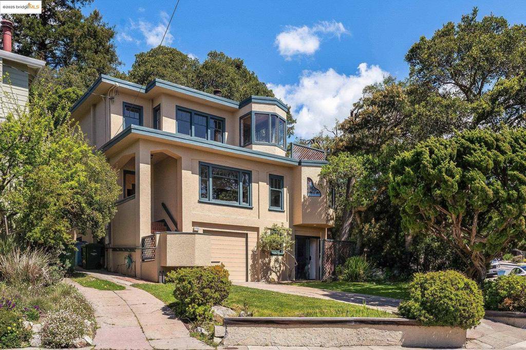 Berkeley, CA 94707,1701 Portland Ave
