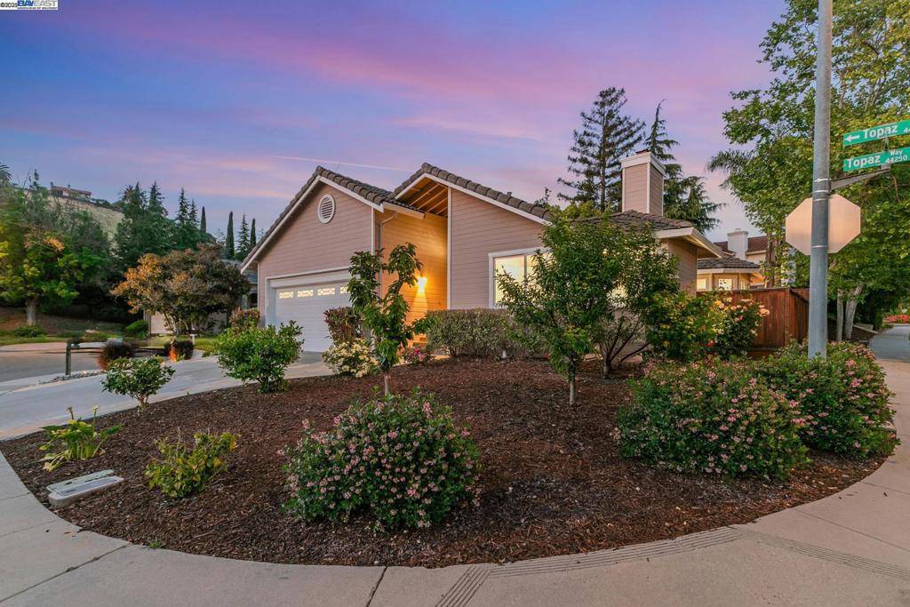 Fremont, CA 94539,44238 Topaz Ct