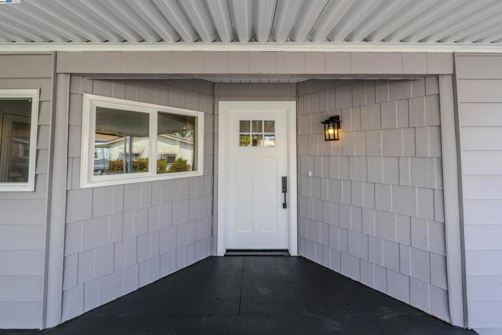Pleasanton, CA 94566,3263 Vineyard Ave