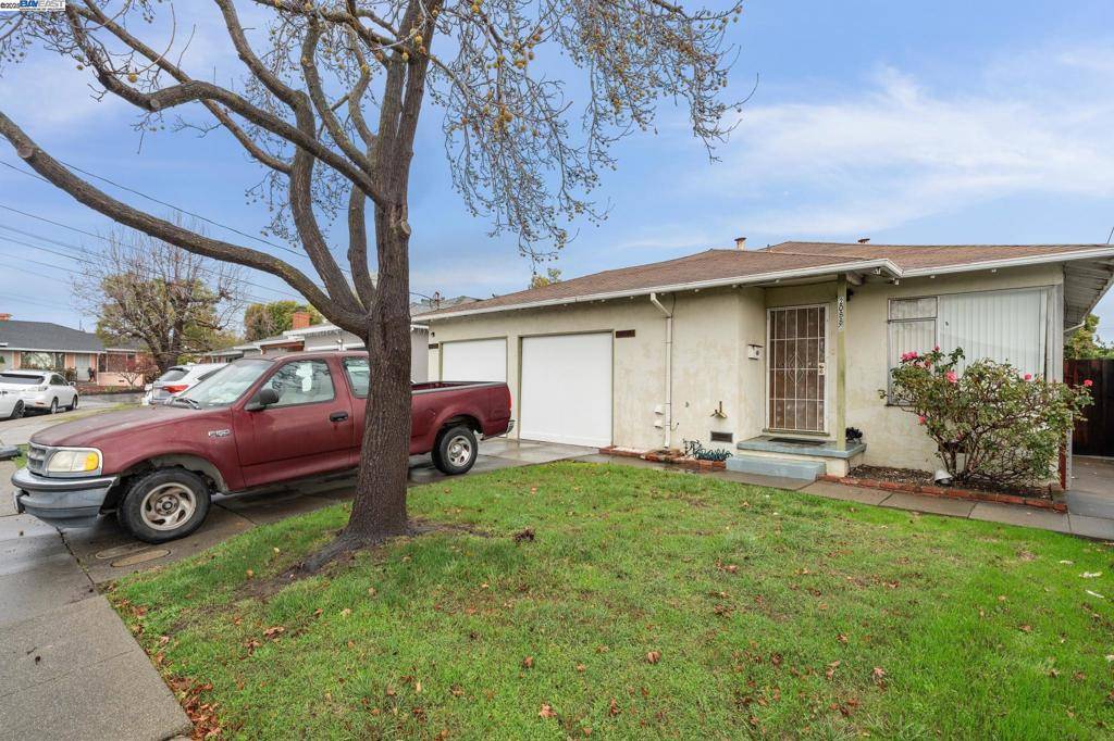 Castro Valley, CA 94546,20884 Ashfield Ave
