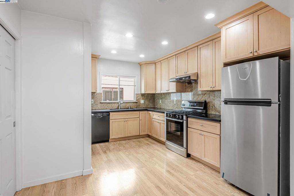 Berkeley, CA 94702,1510 Kains Ave