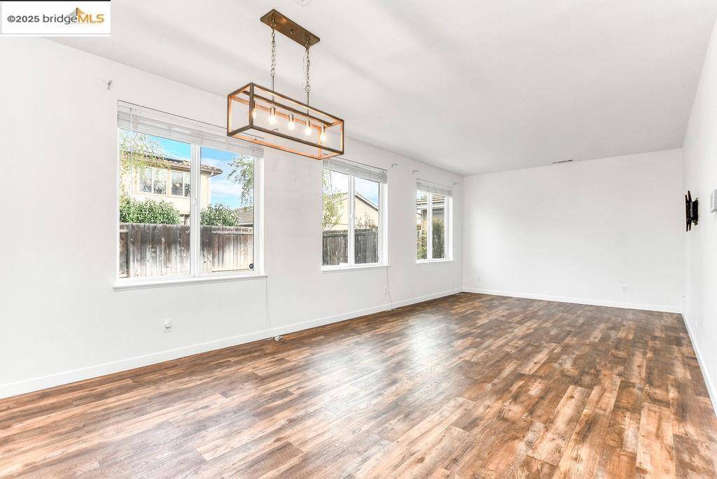 Oakley, CA 94561,264 Merganser Dr