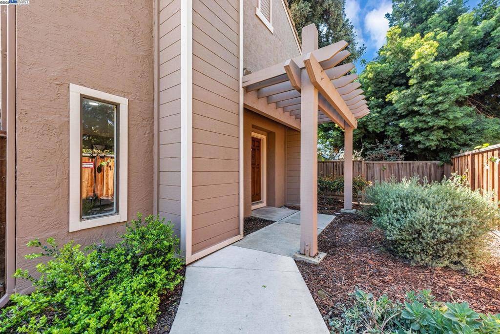 Fremont, CA 94536,3810 Burton Cmn
