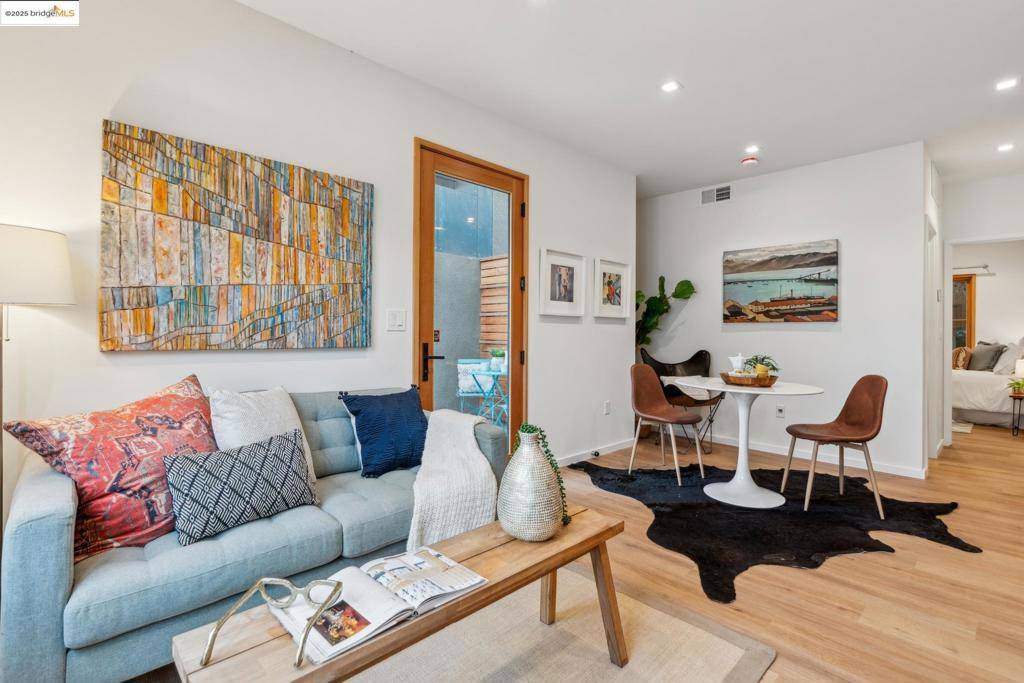 Berkeley, CA 94702,1208 Delaware St #1208-1208A