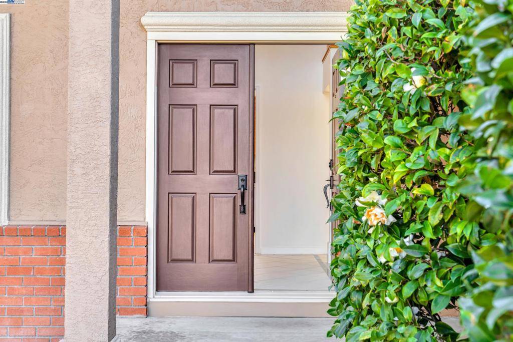 Pleasanton, CA 94588,4062 Rockingham Dr
