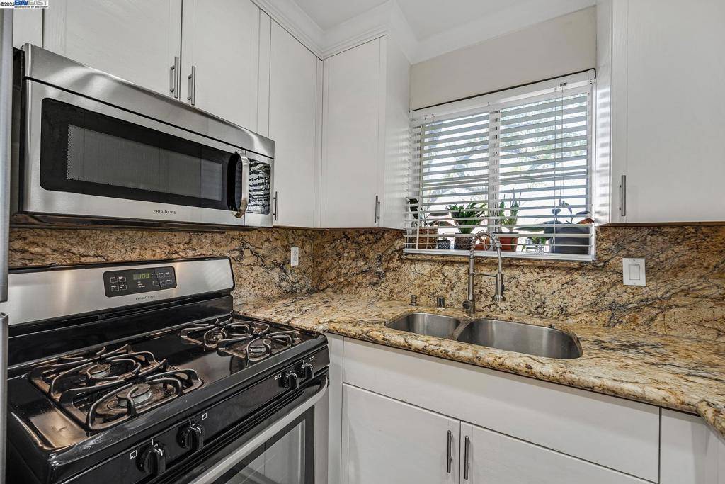 Concord, CA 94521,4640 Melody Dr #B