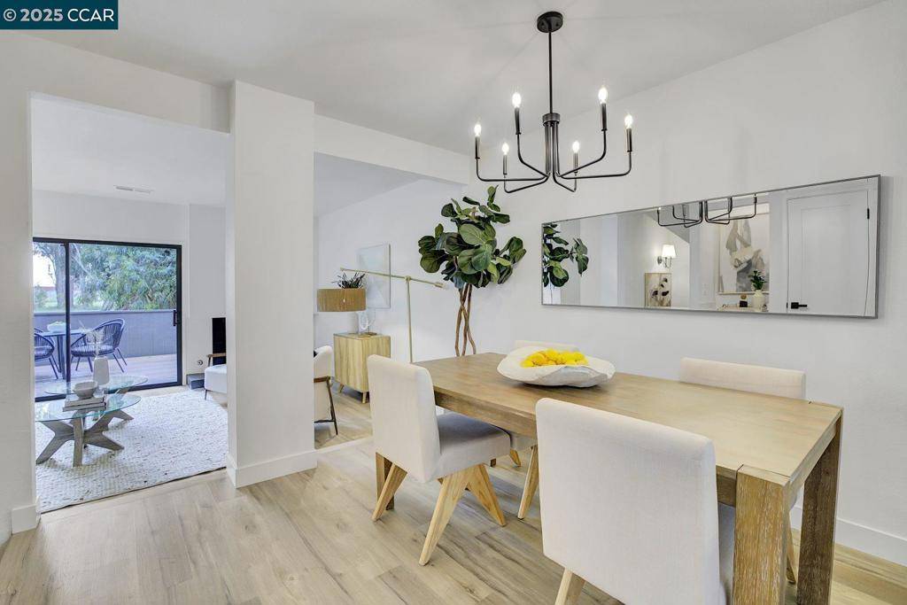 Hayward, CA 94541,970 Castlewood Way