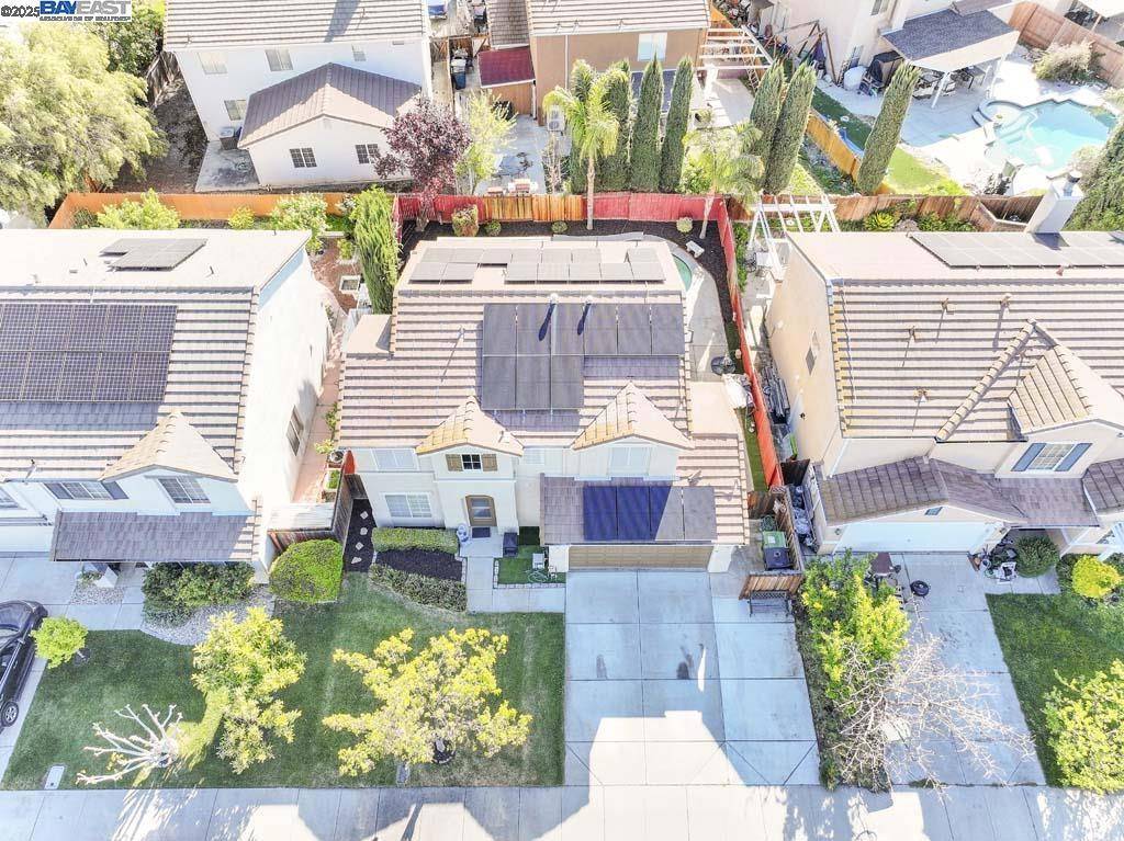Tracy, CA 95376,806 Robert L Smith Dr