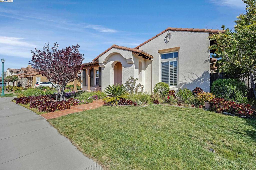Hayward, CA 94545,2755 Breaker Ln