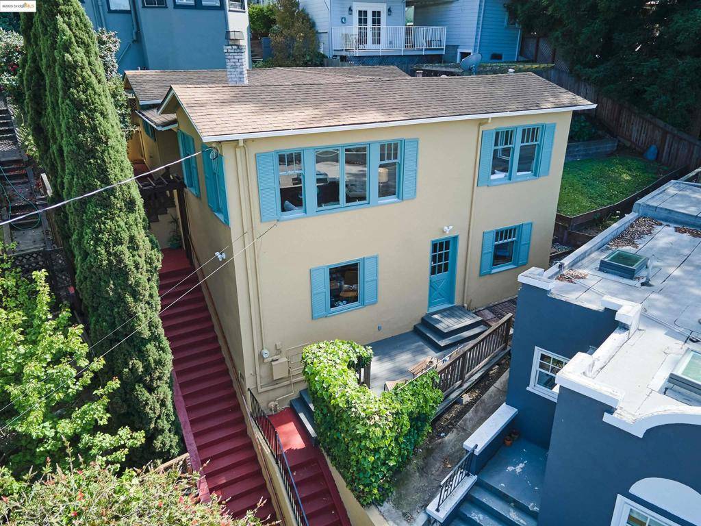 Oakland, CA 94611,99 Montell St