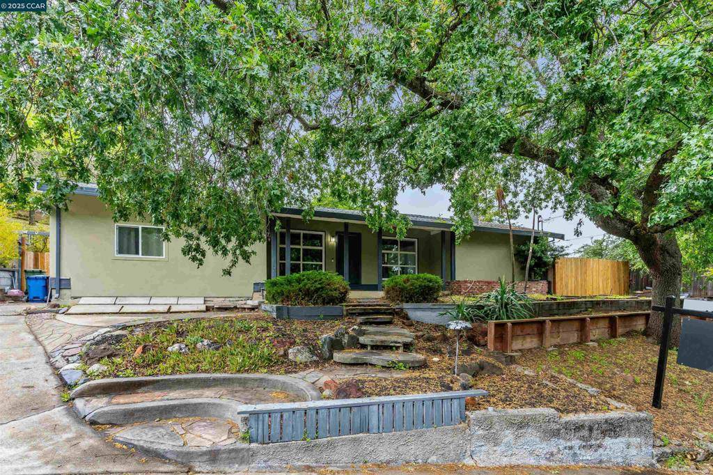 Walnut Creek, CA 94595,2087 Magnolia Way