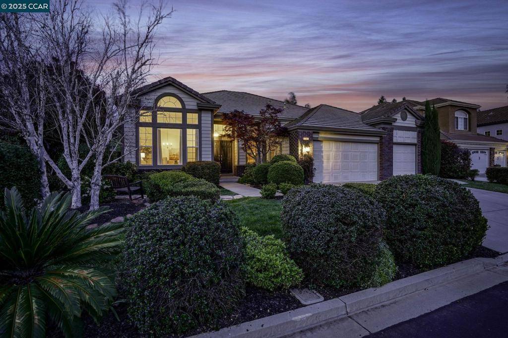 Concord, CA 94518,738 Ygnacio Woods Ct