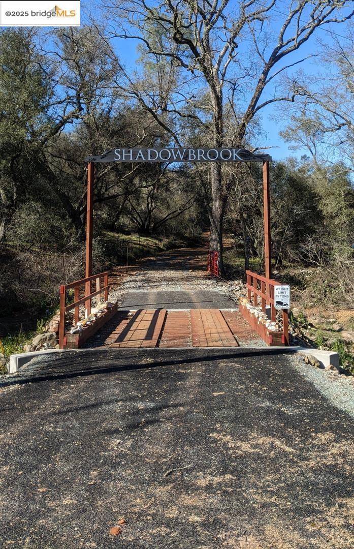 CA 95672,4095 Green Valley RD