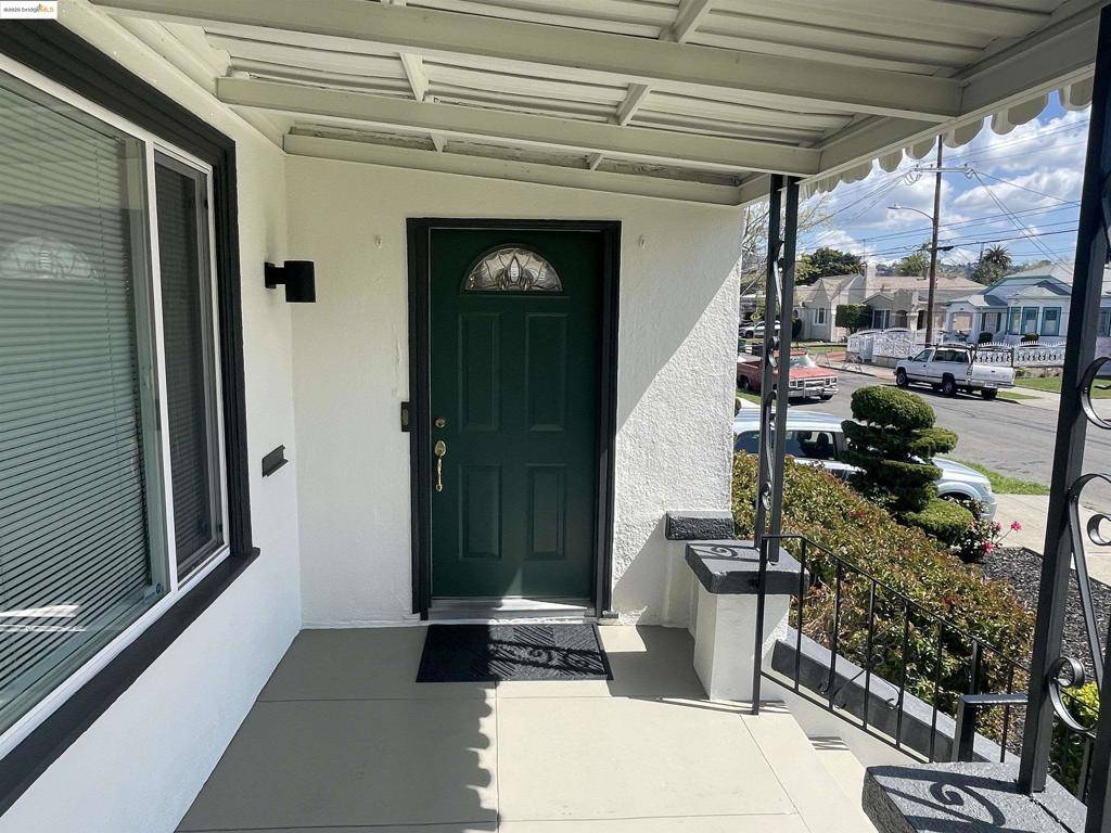Oakland, CA 94605,2445 66th AVE