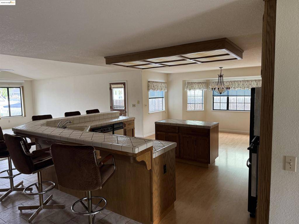 Discovery Bay, CA 94505-9999,1717 dolphin place