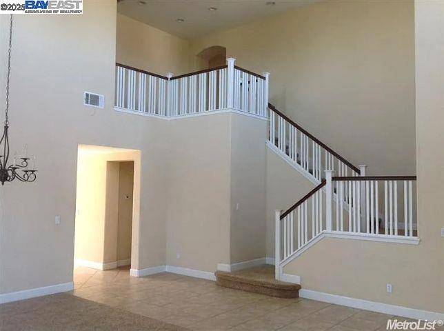 Lathrop, CA 95330,15991 Covered Bridge Way