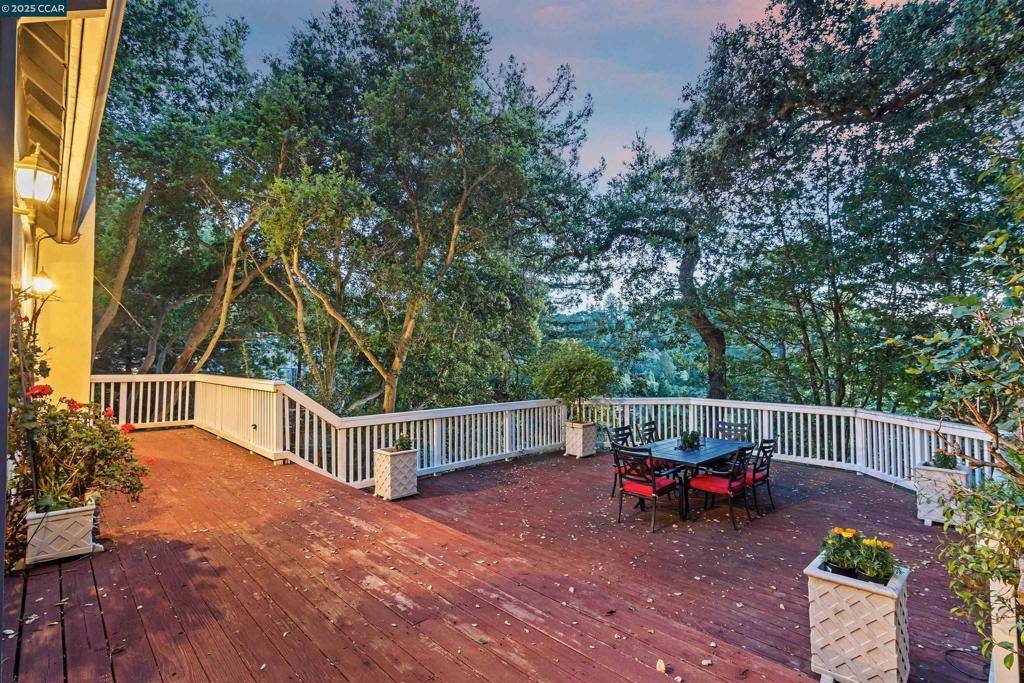 Orinda, CA 94563,720 Miner Rd