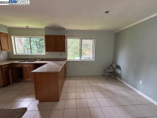 Oakland, CA 94602,4490 Arcadia Ave