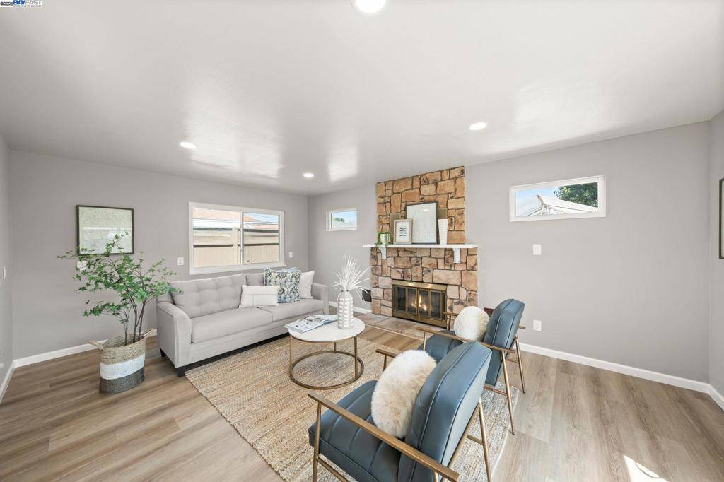 Fremont, CA 94536,36816 Capistrano Dr