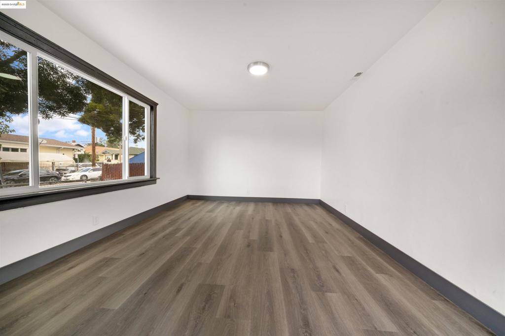 Oakland, CA 94621,1604 57Th Ave